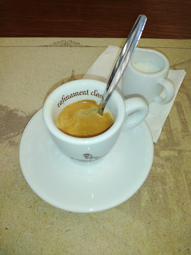 Opinii despre Centru Vechi în Suceava - Gastronomie și ospitalitate