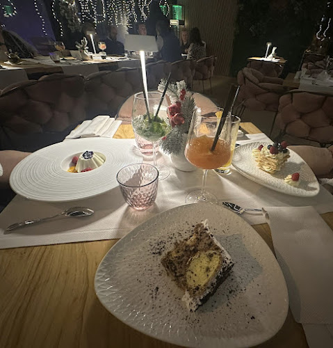 Bloom Restaurant - Gastronomie și ospitalitate