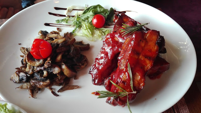 Benjamin Steakhouse & Bar