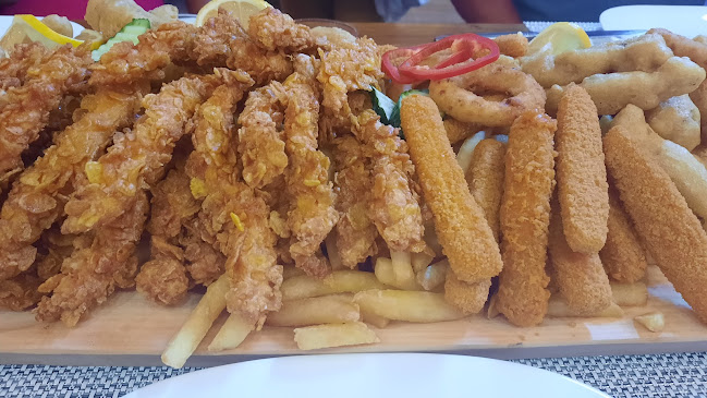 Comentarii opinii despre RESTAURANT--TULIT--VENDÉGLŐ