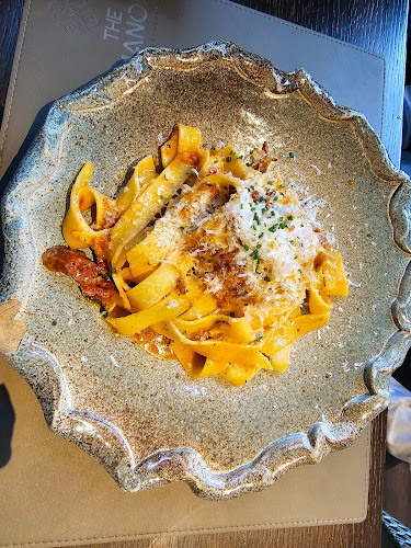 Comentarii opinii despre The Manor Restaurant & Lounge