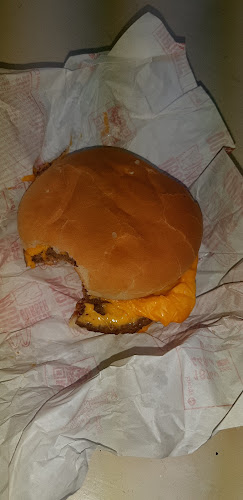 McDonald's Unirea - Gastronomie și ospitalitate