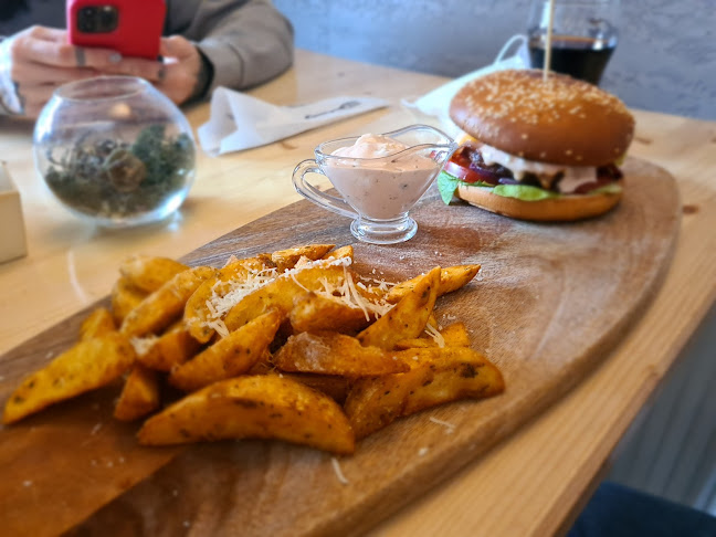 Opinii despre Osteria Roma în Bacău - Gastronomie și ospitalitate