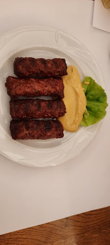 Opinii despre ROUTE 60 Restaurant Pensiune DN1 E60 Ciucea în Ciucea - Gastronomie și ospitalitate