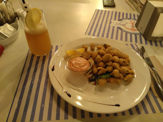 Blue Acqua Restaurant - Faleza Mamaia - Gastronomie și ospitalitate