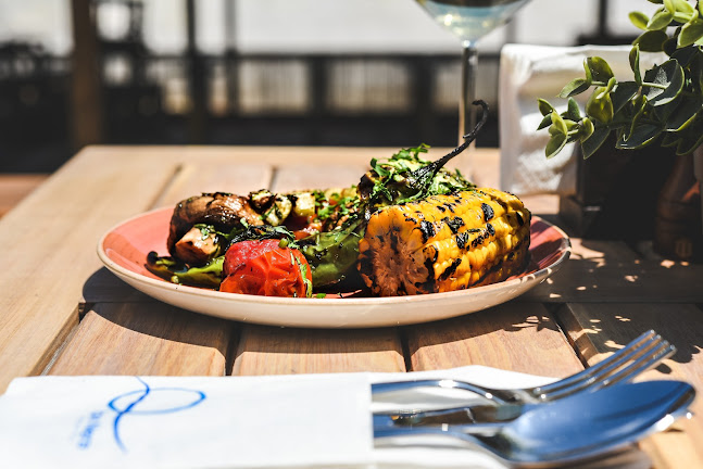 Comentarii opinii despre IpaNera Restaurant, Cocktail bar & Beach