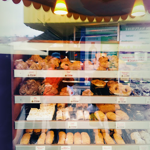 Strada Jupiter 1, Brașov 500360