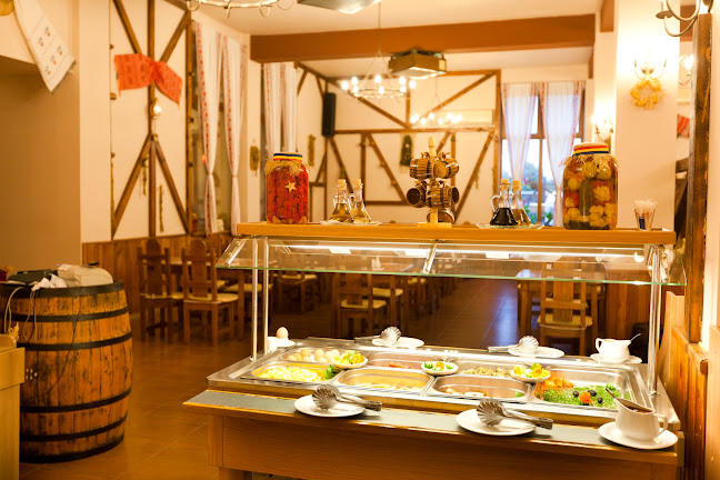 Restaurant Rustic - RIN Airport Hotel - Gastronomie și ospitalitate