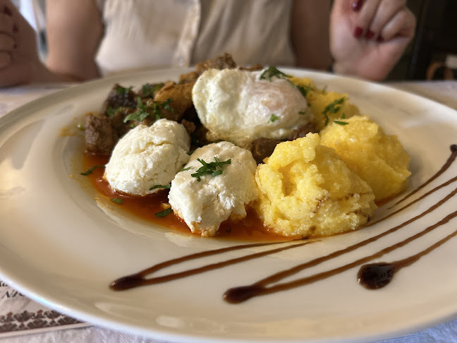 Casa Bucovineană - Gastronomie și ospitalitate