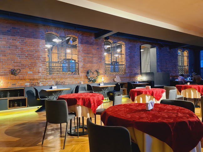 Strada Constantin Bursan 3, Hunedoara 331130