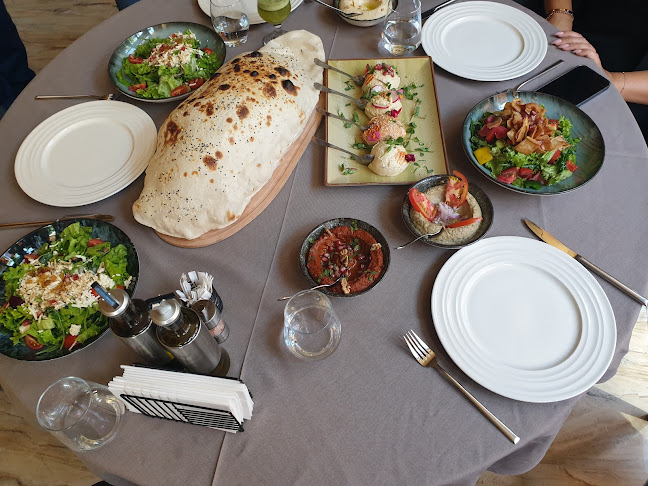 Opinii despre Fenice Palas Iași în Iași - Gastronomie și ospitalitate