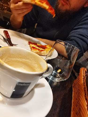 Opinii despre Pardon Cafe Bistro în Sibiu - Gastronomie și ospitalitate