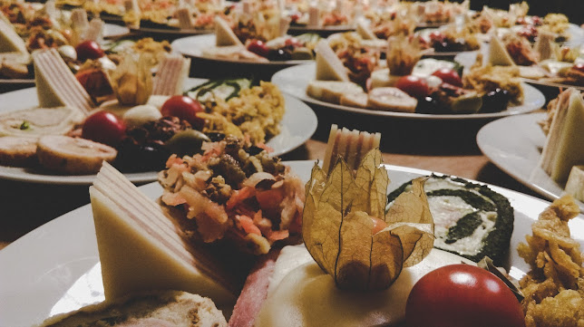 Opinii despre Casa Hora în Suceava - Gastronomie și ospitalitate