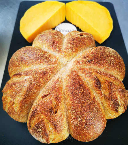 Paine cu maia de la Andreea - Gastronomie și ospitalitate