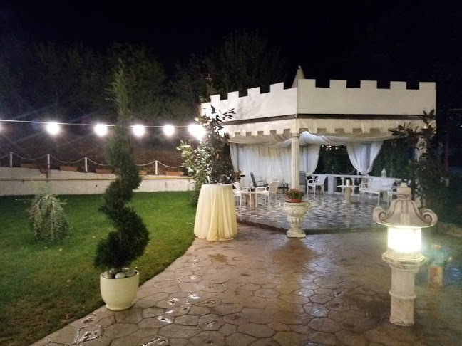 Curtea Regală - Gastronomie și ospitalitate