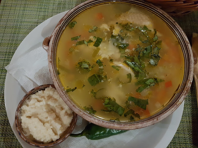 Hanul Haiducilor - Gastronomie și ospitalitate