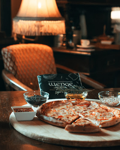 Restaurantul "Wenge Bistro" Botoșani - Gastronomie și ospitalitate