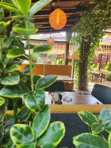 Strada George Enescu 57, Oradea 410034