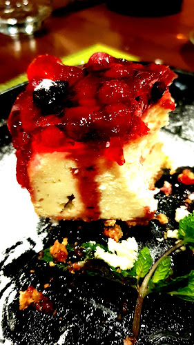 Crinul Alb - Gastronomie și ospitalitate