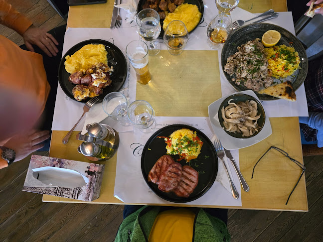 Curtea Veche - Curtea de Argeș