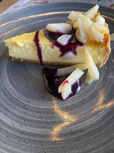 Bujole - Gastronomie și ospitalitate