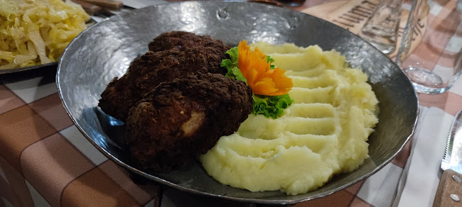 Cârciuma Veche - Gastronomie și ospitalitate