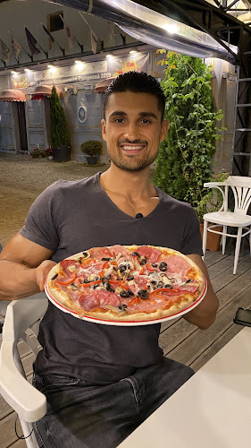 Opinii despre Pardon Cafe Bistro în Sibiu - Gastronomie și ospitalitate