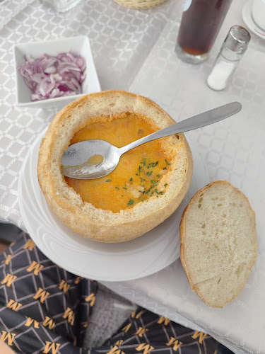 La Frații Jecan - Crișeni