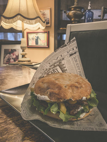 Restaurantul "Wenge Bistro" Botoșani - Gastronomie și ospitalitate