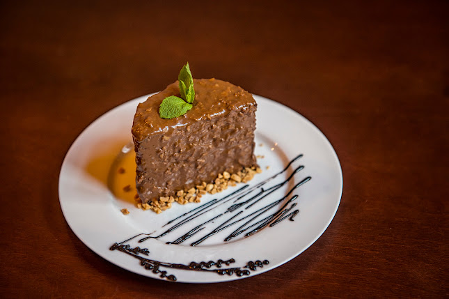 Cofetaria J'Adore - Gastronomie și ospitalitate