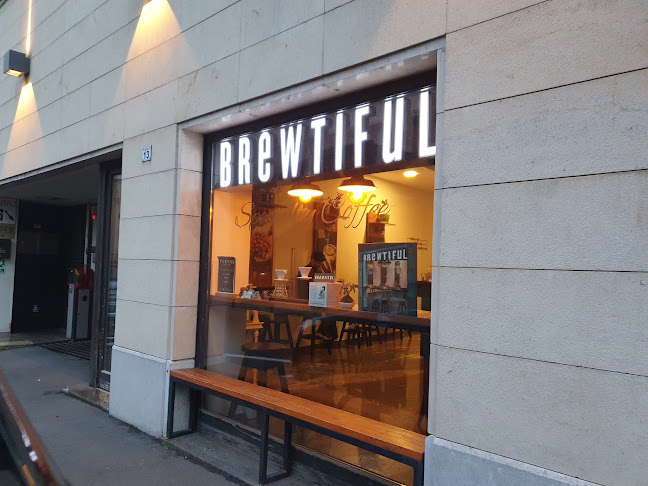 Comentarii opinii despre Brewtiful Cafe