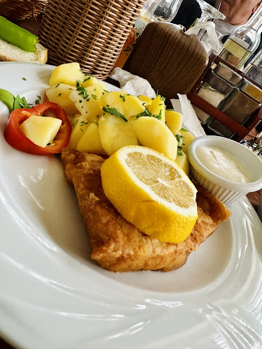 Comentarii opinii despre Pensiunea Damiro