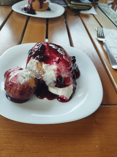 Comentarii opinii despre Popasul Turistic Vişina