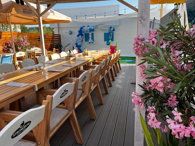 Stars Cafe - Gastronomie și ospitalitate