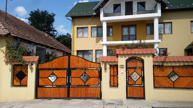 Opinii despre Cofetaria ANNAMARIA Cukrászda în Borla - Gastronomie și ospitalitate