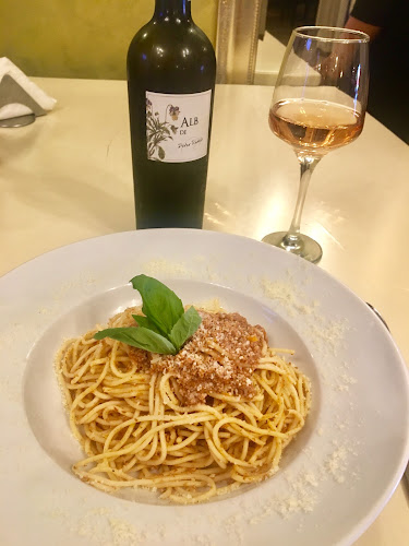 Casa Thalia - Gastronomie și ospitalitate