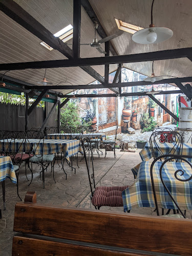 La Taverna casa Bucur