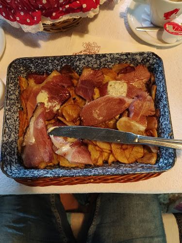 Hanul Basa Fogadó - Gastronomie și ospitalitate