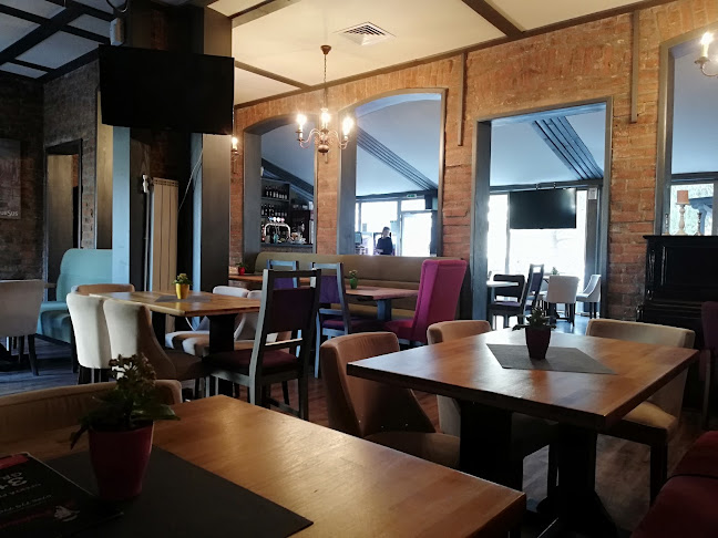 Opinii despre Trattoria Il Padrino în Buzău - Gastronomie și ospitalitate