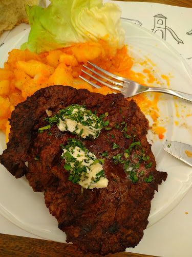 Opinii despre ROUTE 60 Restaurant Pensiune DN1 E60 Ciucea în Ciucea - Gastronomie și ospitalitate