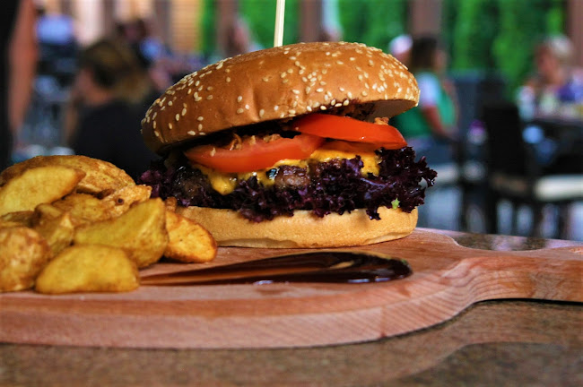 Strada Andrei Mureșanu 25, Arad 310012