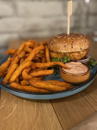 Opinii despre Livada în Cluj-Napoca - Gastronomie și ospitalitate