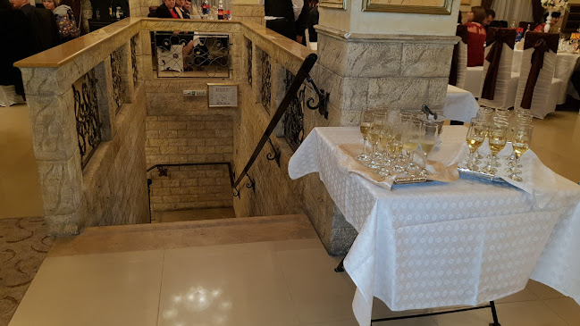 Casa Zorilor - Gastronomie și ospitalitate