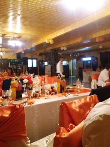 Opinii despre Restaurant La Văru' în Vulpești - Gastronomie și ospitalitate