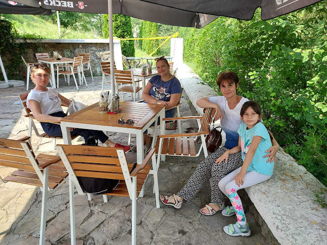 Restaurant Grota Miresei - Slănic