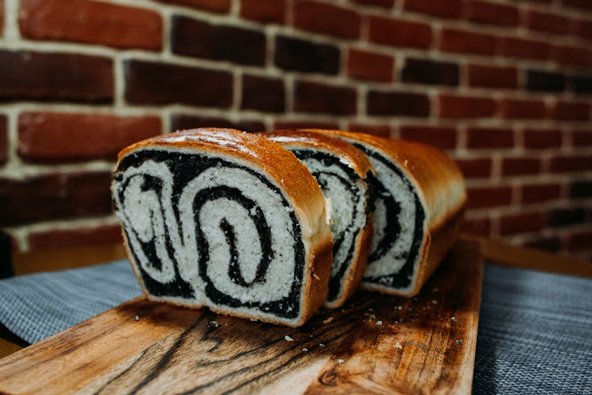 Comentarii opinii despre Brutarie Patiseria Elvin