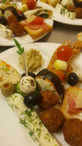 Opinii despre Casa Thalia în Timișoara - Gastronomie și ospitalitate