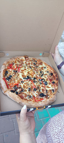 Opinii despre Pizza Luca Burdujeni în Suceava - Gastronomie și ospitalitate