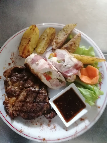 Comentarii opinii despre Lee's Catering