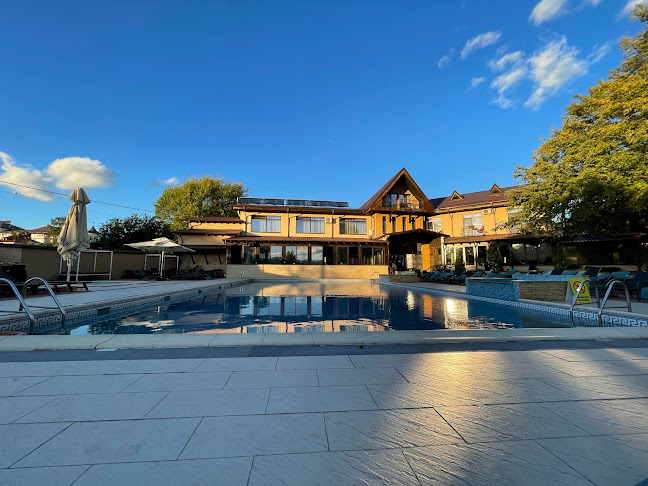 Green Garden Resort - Gastronomie și ospitalitate